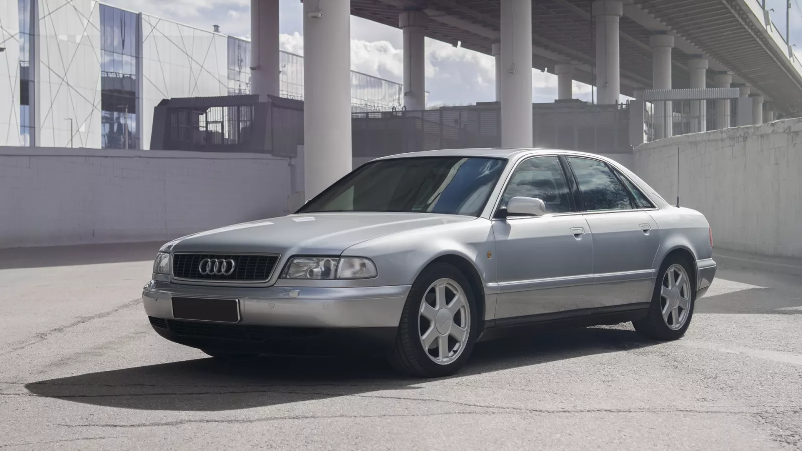 Audi S8